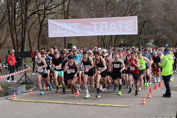 Start 5km und 10 km Lauf beim Westparklauf 2024 am 17.03.2024 (©Foto:Martin Schmitz)